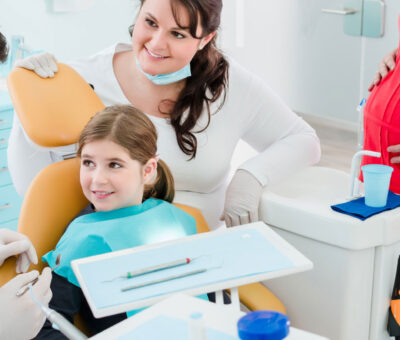 Kind die Angst vorm Zahnarzt.